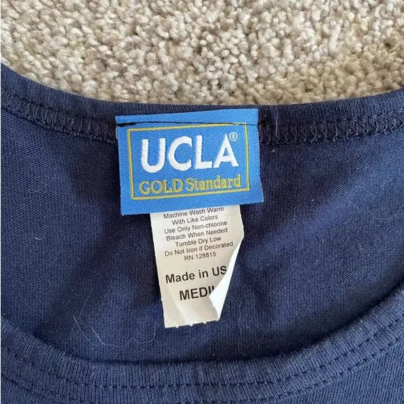VTG 90s UCLA Bruins Tank Top Navy size M Collegiate Preppy - Picture 3 of 4